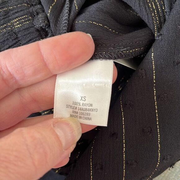 Francesca’s Wendy Lurex Black and Gold Drawstring Shorts Size XS - Picture 11 of 12